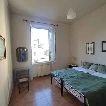 Yanni House In The Center شقة